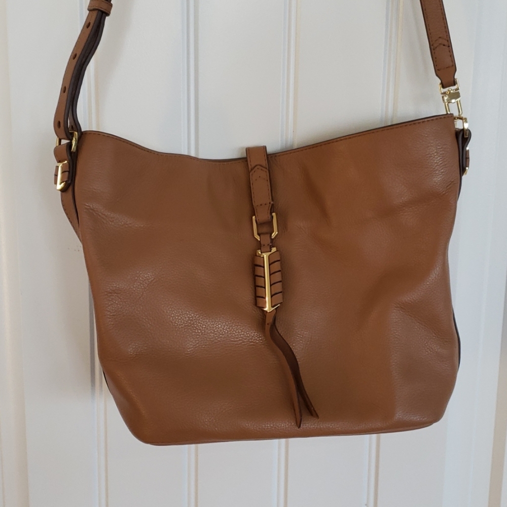 Stella and Dot Covet Collection leather handbag